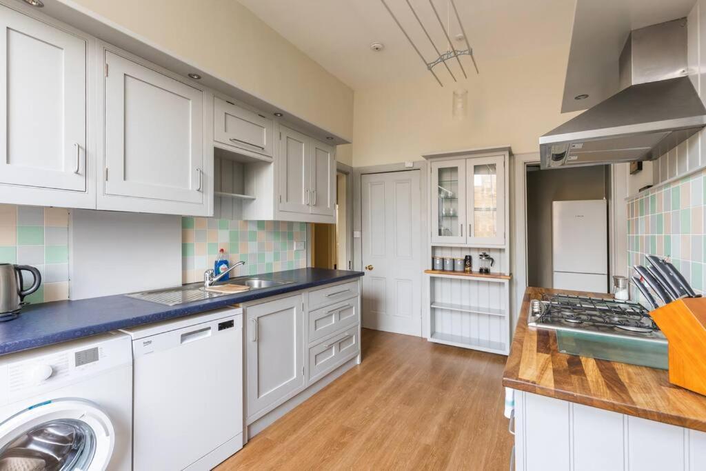 Stunning 3 Bedroom Flat In Bruntsfield Edinburgh Eksteriør billede