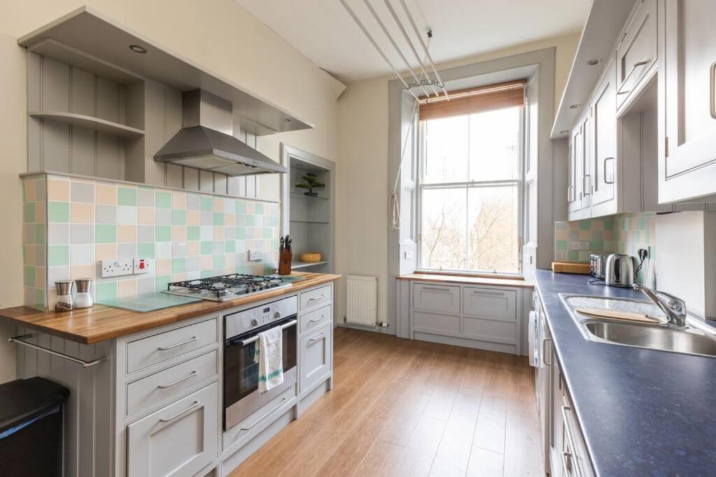 Stunning 3 Bedroom Flat In Bruntsfield Edinburgh Eksteriør billede