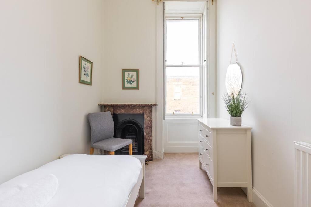 Stunning 3 Bedroom Flat In Bruntsfield Edinburgh Eksteriør billede